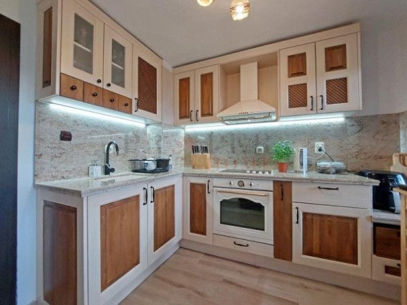 Къща в Велико Търново, Център - 120 кв.м за 2167 €/кв.м - Снимка #1