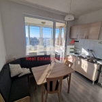 Дава се под наем Тристаен апартамент в Бургас, Център - 74 кв.м за 331.5 € - Снимка #1