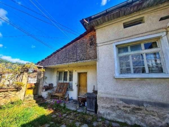 Къща в с. Богдан, Област Пловдив - 100 кв.м за 300 €/кв.м - Снимка #1