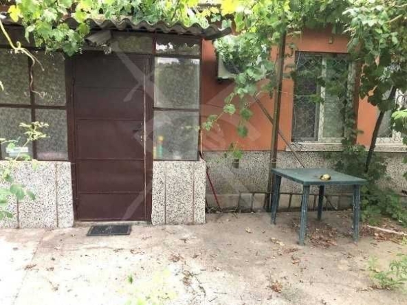 Къща в с. Труд, Област Пловдив - 161 кв.м за 665 €/кв.м - Снимка #1