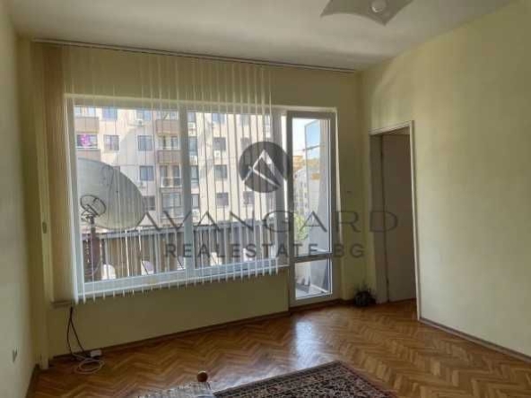 Тристаен апартамент в Пловдив, Кючук Париж - 86 кв.м за 1489 €/кв.м - Снимка #1