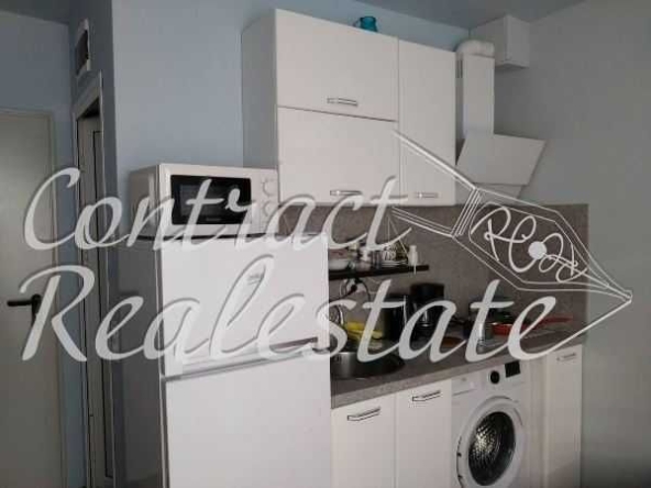 Дава се под наем Едностаен апартамент в Варна, Автогара - 28 кв.м за 280.5 € - Снимка #1