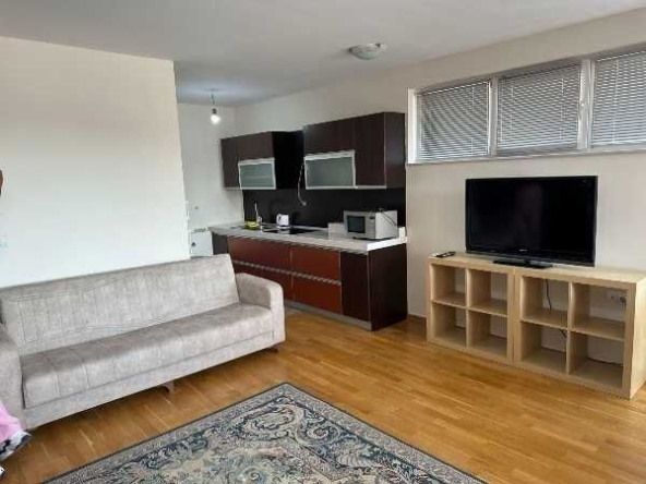 Двустаен апартамент в Пловдив, Кършияка - 80 кв.м за 1724 €/кв.м - Снимка #1