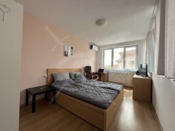 Етаж от къща в с. Скутаре, Област Пловдив - 176 кв.м за 861 €/кв.м - Снимка #1