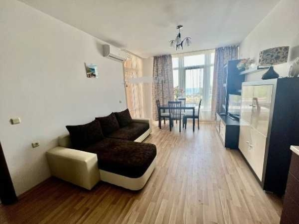 Двустаен апартамент в Бургас, Крайморие - 60 кв.м за 1784 €/кв.м - Снимка #1