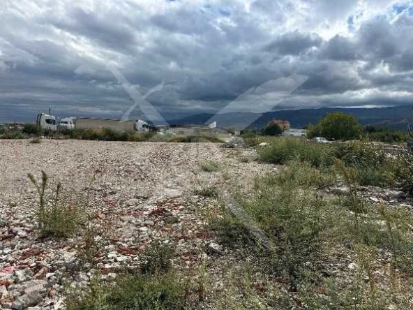 Парцел в Пловдив, Южен - 3167 кв.м за 126 €/кв.м - Снимка #1