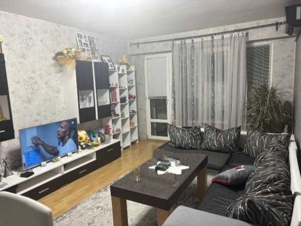 Двустаен апартамент в Айтос - 73 кв.м за 1096 €/кв.м - Снимка #1