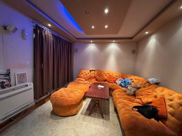 Многостаен апартамент в Пловдив, Кючук Париж - 98 кв.м за 2041 €/кв.м - Снимка #1