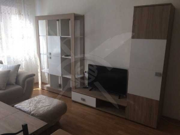 Двустаен апартамент в Пловдив, Кършияка - 41 кв.м за 2074 €/кв.м - Снимка #1