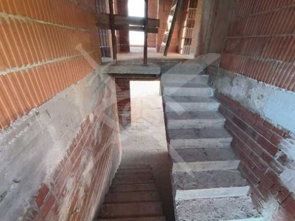 Къща в с. Марково, Област Пловдив - 293 кв.м за 615 €/кв.м - Снимка #1