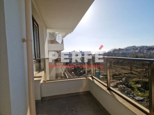 Двустаен апартамент в Бургас, Сарафово - 50 кв.м за 1600 €/кв.м - Снимка #1