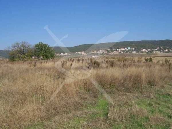 Парцел в с. Кошарица, Област Бургас - 4212 кв.м за 11 €/кв.м - Снимка #1