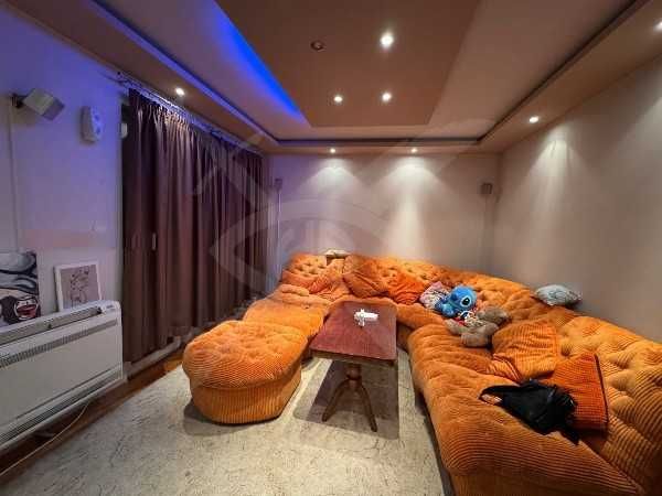 Многостаен апартамент в Пловдив, Кючук Париж - 98 кв.м за 2041 €/кв.м - Снимка #1