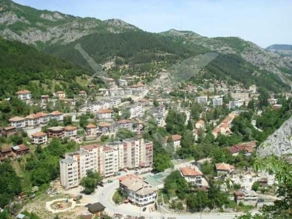 Едностаен апартамент в Лъки - 40 кв.м за 500 €/кв.м - Снимка #1