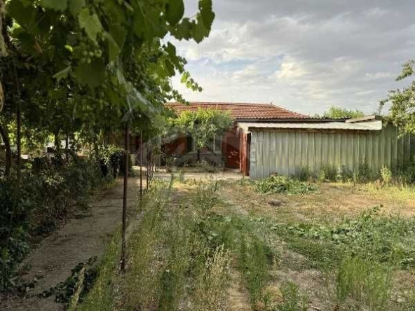 Парцел в с. Труд, Област Пловдив - 826 кв.м за 109 €/кв.м - Снимка #1