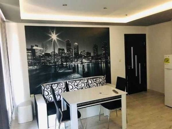 Двустаен апартамент в София, Лозенец - 70 кв.м за 2400 €/кв.м - Снимка #1