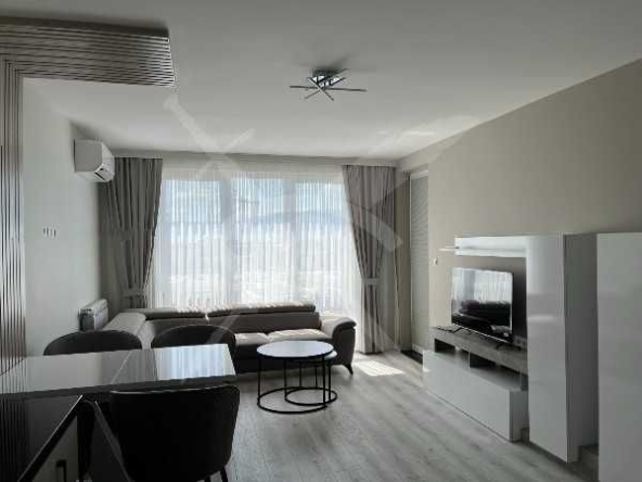 Двустаен апартамент в Пловдив, Христо Смирненски - 75 кв.м за 2400 €/кв.м - Снимка #1