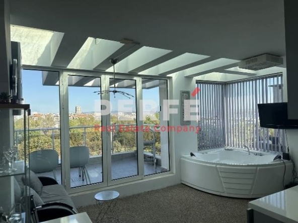 Дава се под наем Едностаен апартамент в Бургас, Лазур - 35 кв.м за 382.5 € - Снимка #1