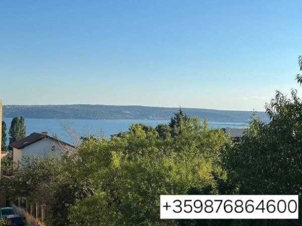 Дава се под наем Къща в Варна, Център - 200 кв.м за 1600 € - Снимка #1