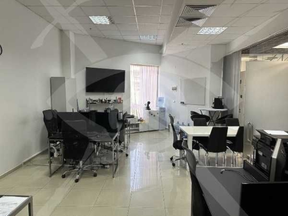 Дава се под наем Офис в Пловдив, Център - 85 кв.м за 68500 € - Снимка #1