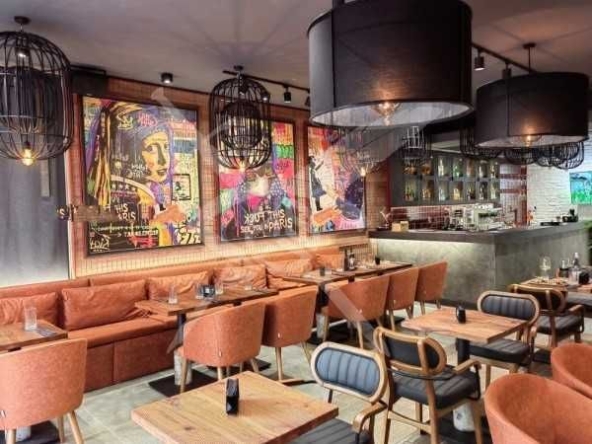 Заведение в Пловдив, Кършияка - 180 кв.м за 667 €/кв.м - Снимка #1