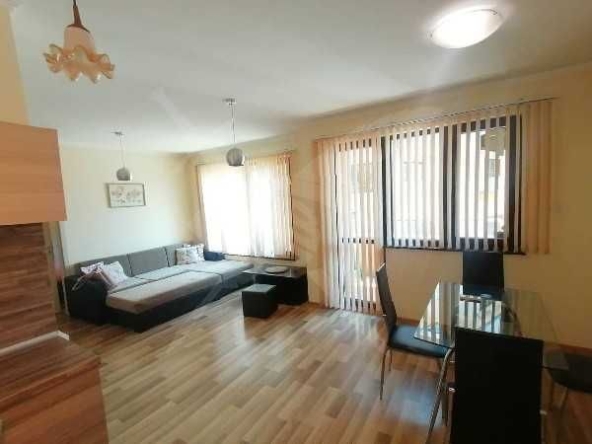 Двустаен апартамент в Пловдив, Център - 64 кв.м за 2422 €/кв.м - Снимка #1