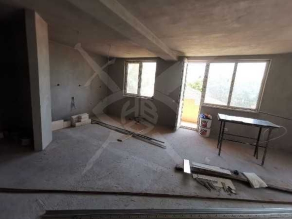 Тристаен апартамент в Карлово - 131 кв.м за 955 €/кв.м - Снимка #1