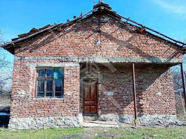 Къща в с. Главатар, Област Пловдив - 1114 кв.м за 27 €/кв.м - Снимка #1