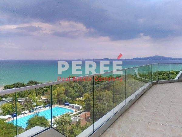 Многостаен апартамент в Бургас, Лазур - 470 кв.м за 6383 €/кв.м - Снимка #1