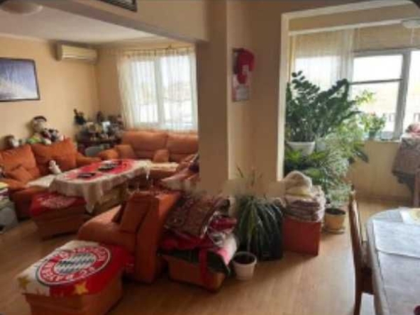 Тристаен апартамент в Несебър - 115 кв.м за 5277 €/кв.м - Снимка #1