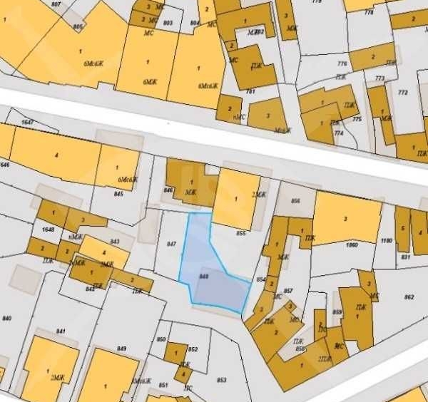 Парцел в Пловдив, Център - 168 кв.м за 395 €/кв.м - Снимка #1