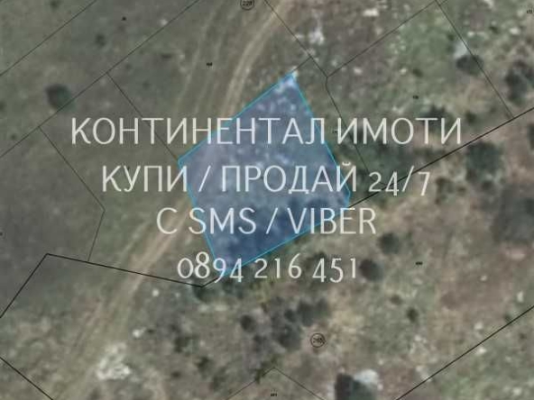 Парцел в Пловдив, Прослав - 470 кв.м за 177 €/кв.м - Снимка #1