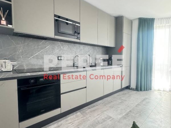 Тристаен апартамент в Бургас, Зорница - 86 кв.м за 2733 €/кв.м - Снимка #1