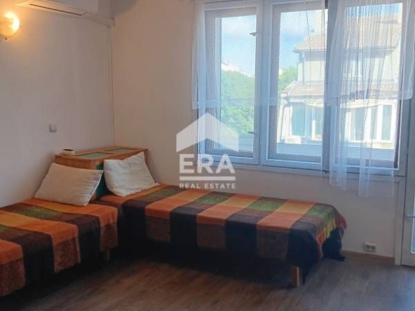 Дава се под наем Двустаен апартамент в Варна, Център - 60 кв.м за 408 € - Снимка #1