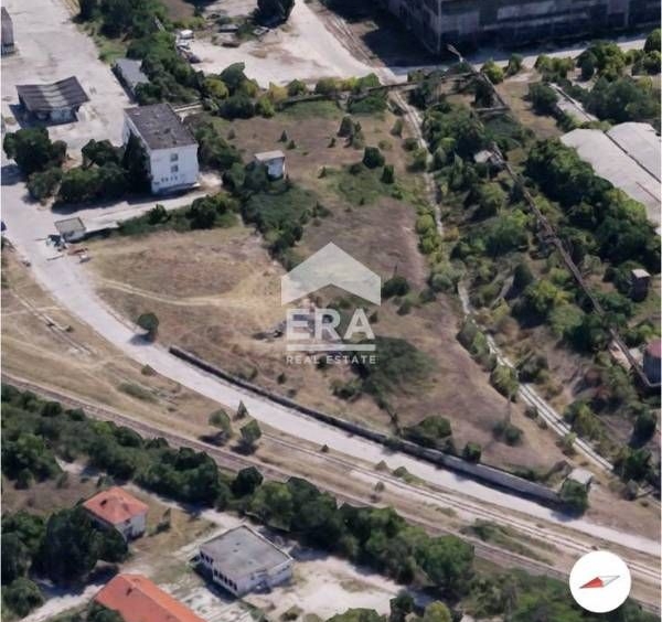 Парцел в Хасково, Промишлена зона - Изток - 741 кв.м за 35 €/кв.м - Снимка #1
