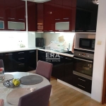 Дава се под наем Тристаен апартамент в Хасково, Тракийски - 90 кв.м за 306 € - Снимка #1