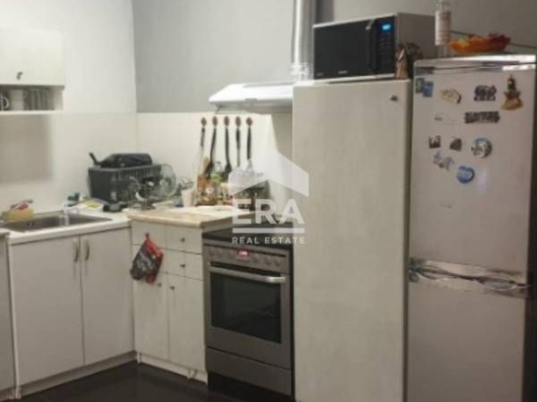 Дава се под наем Тристаен апартамент в Варна, Младост 1 - 100 кв.м за 612 € - Снимка #1