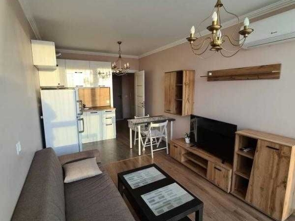 Дава се под наем Двустаен апартамент в Бургас, Зорница - 55 кв.м за 561 € - Снимка #1