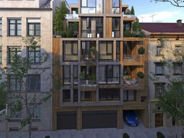 Тристаен апартамент в Пловдив, Кършияка - 191 кв.м за 1168 €/кв.м - Снимка #1