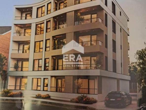 Тристаен апартамент в Айтос - 105 кв.м за 487 €/кв.м - Снимка #1