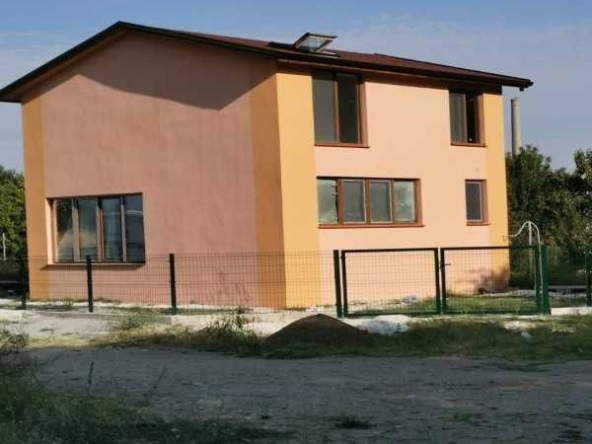 Къща в Симеоновград - 230 кв.м за 100 €/кв.м - Снимка #1