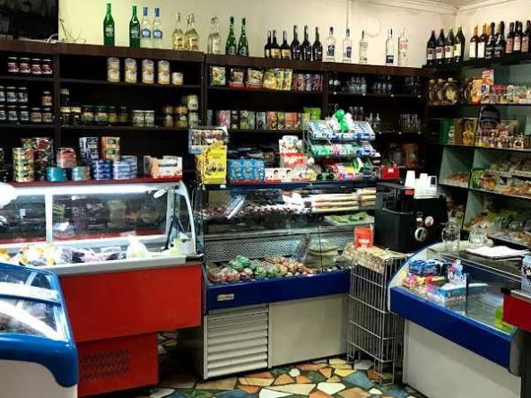 Дава се под наем Магазин в с. Зарица, Област Силистра - 104 кв.м за 28050 € - Снимка #1