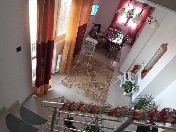 Дава се под наем Мезонет в Пловдив, Южен - 71 кв.м за 351.9 € - Снимка #1