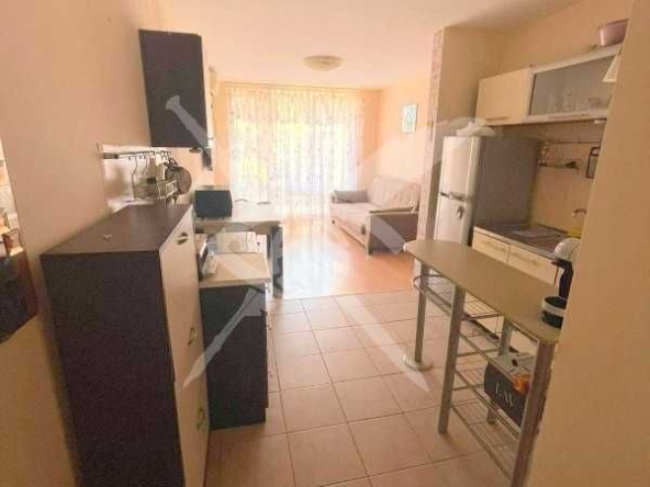 Тристаен апартамент в к.к. Слънчев бряг - 72 кв.м за 1000 €/кв.м - Снимка #1