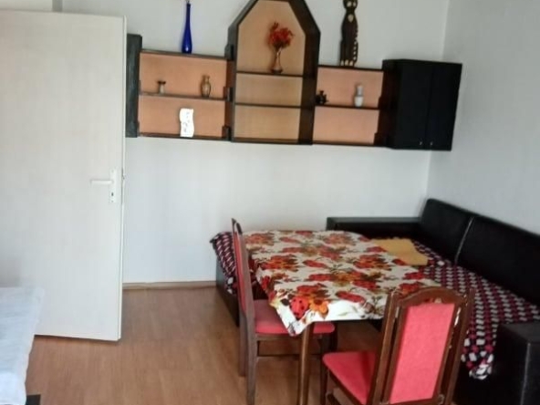 Дава се под наем Двустаен апартамент в Пловдив, Кършияка - 50 кв.м за 239.7 € - Снимка #1
