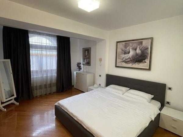 Дава се под наем Двустаен апартамент в Бургас, Изгрев - 64 кв.м за 204 € - Снимка #1