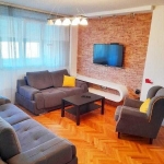 Дава се под наем Тристаен апартамент в Пловдив, Коматевски възел - 96 кв.м за 464.1 € - Снимка #1