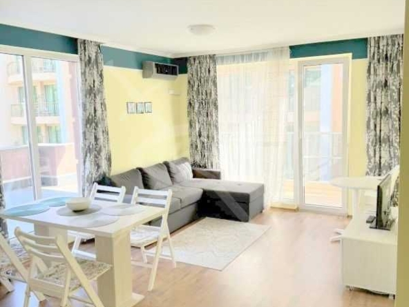 Двустаен апартамент в к.к. Слънчев бряг - 61 кв.м за 1312 €/кв.м - Снимка #1