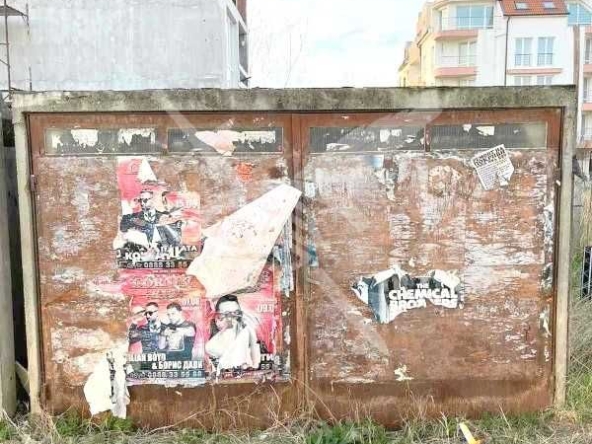 Гараж / Паркомясто в к.к. Слънчев бряг - 20 кв.м за 125 €/кв.м - Снимка #1