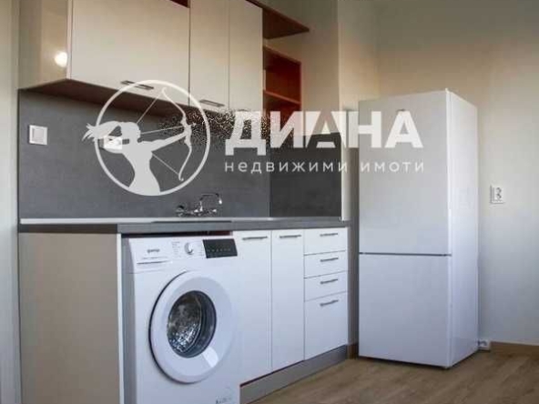 Тристаен апартамент в Пловдив, Кючук Париж - 64 кв.м за 1532 €/кв.м - Снимка #1